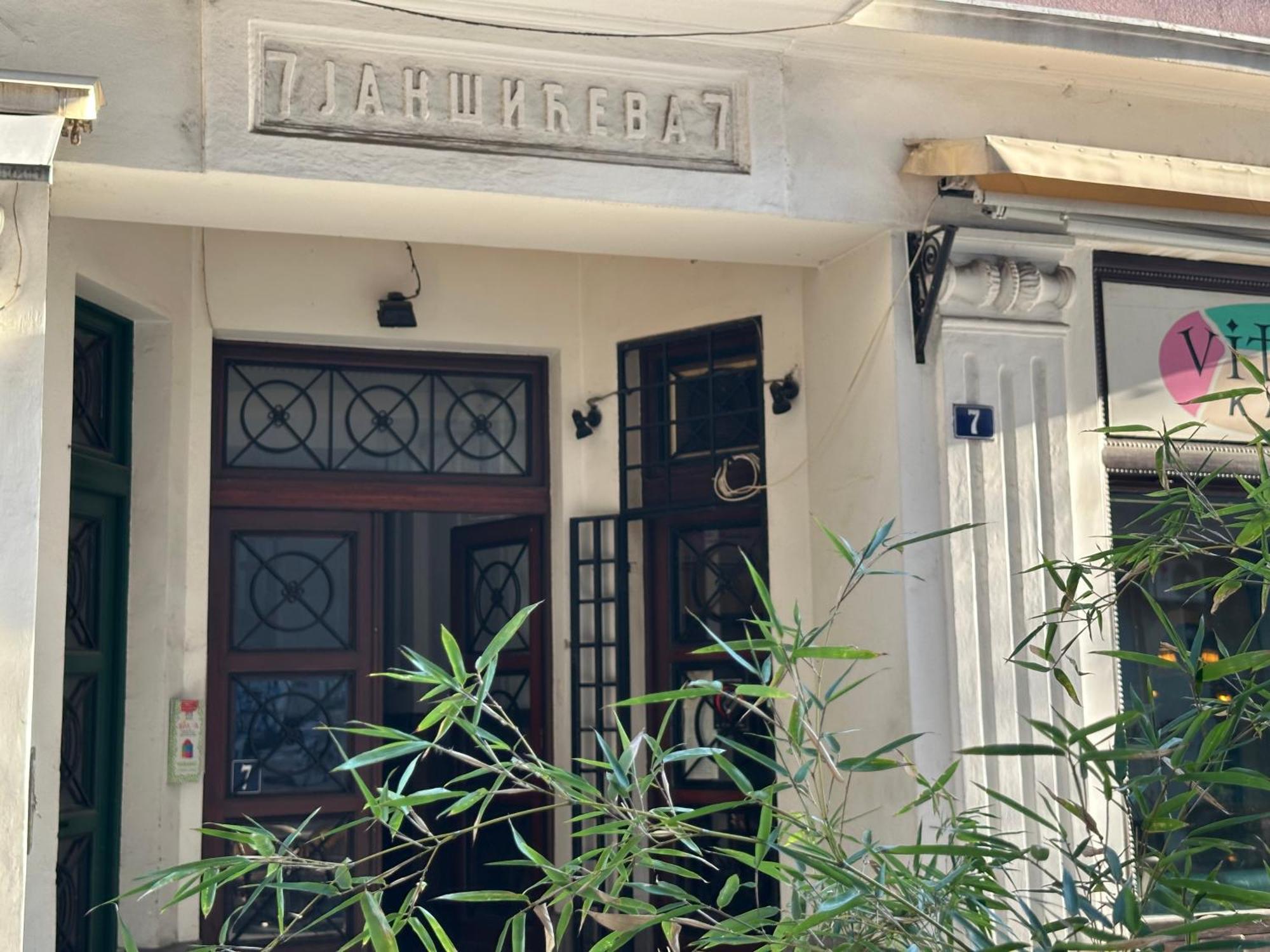 Maison Danube Belgrado Buitenkant foto